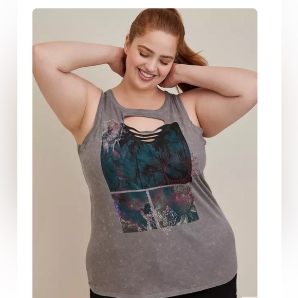 Torrid LoveSick Front Slash Tank EUC - Picture 1 of 6